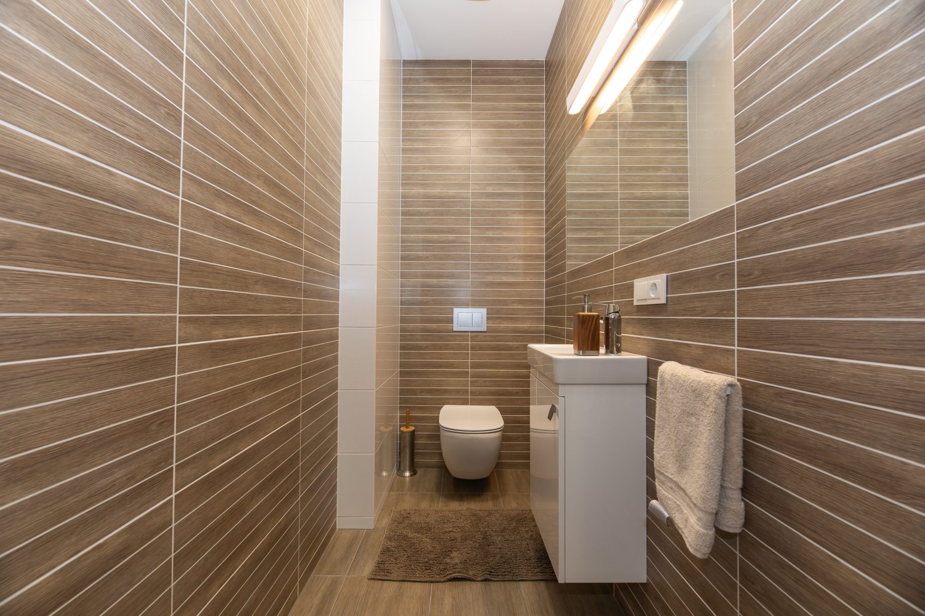 Modernus vonios kambarys