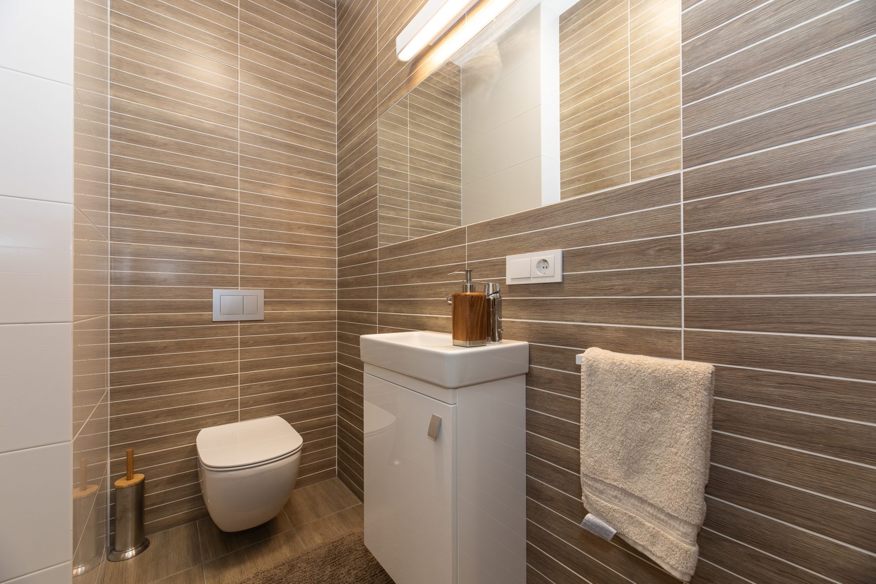 Modernus vonios kambarys