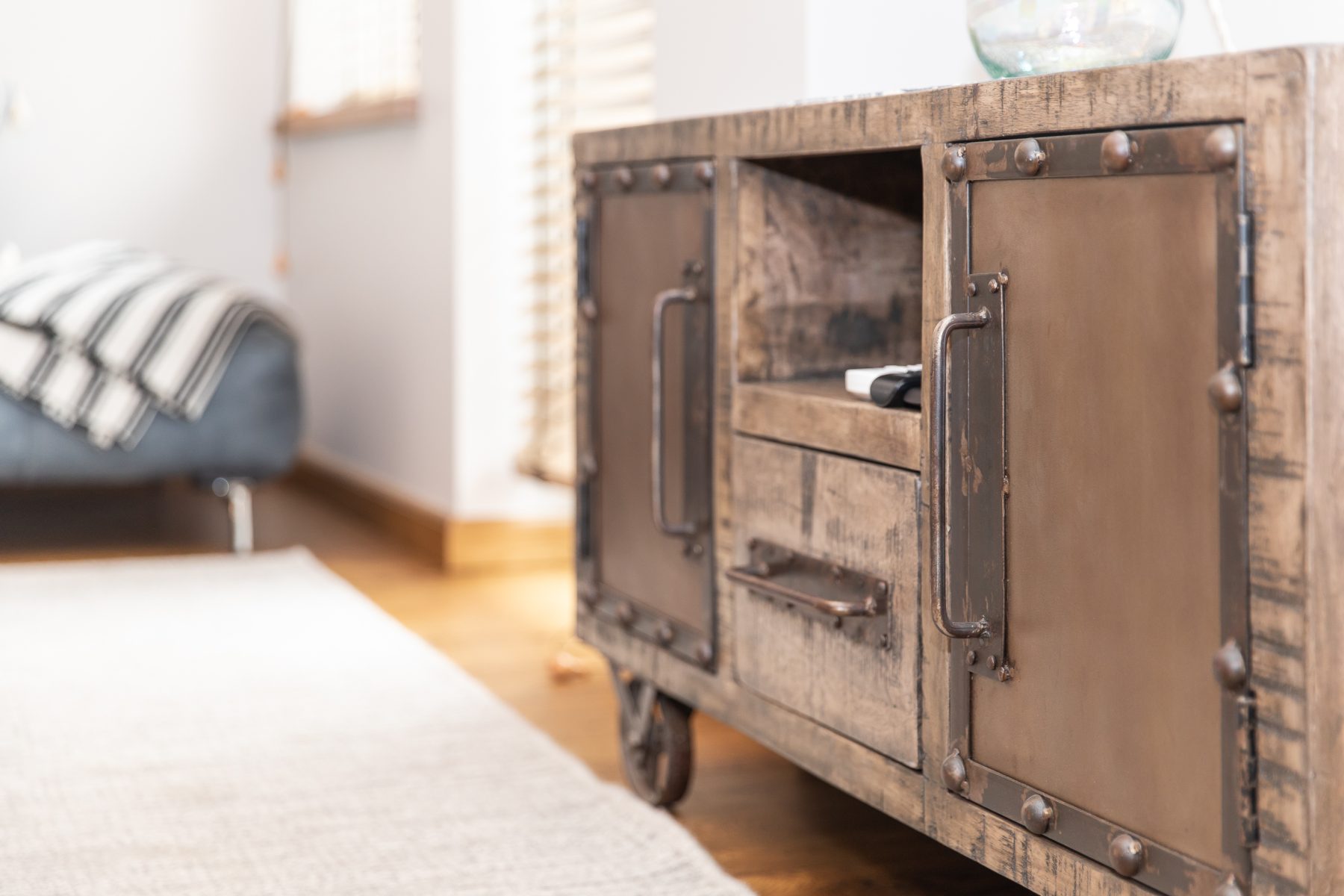 Stilinga svetainė moderniame apartamente