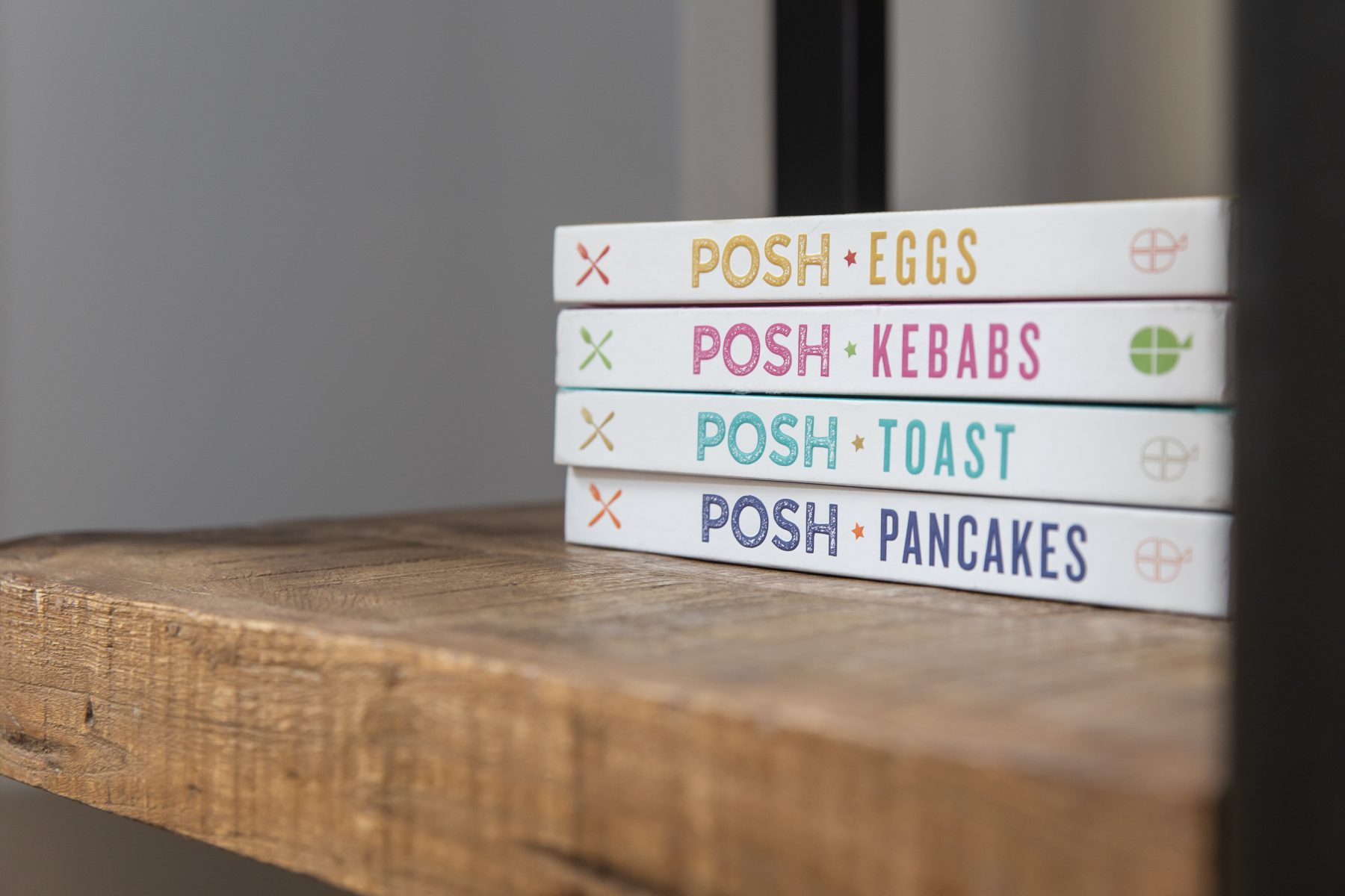 Dekoravimo detalės - knygos