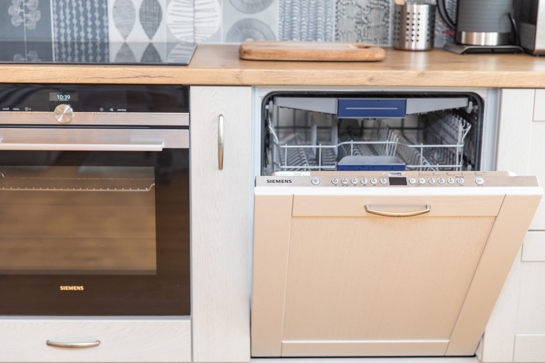 Virtuvės įranga - indaplovė