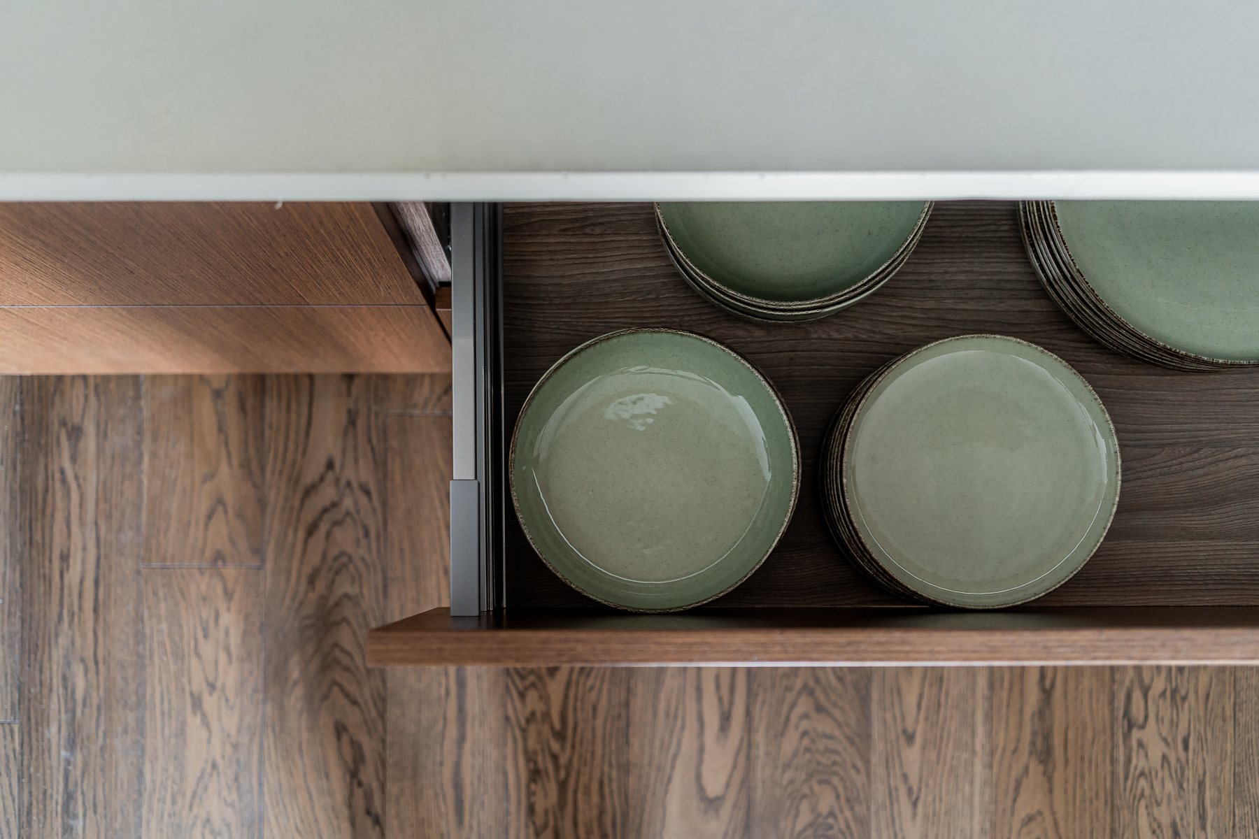 Indai ir įrankiai bute