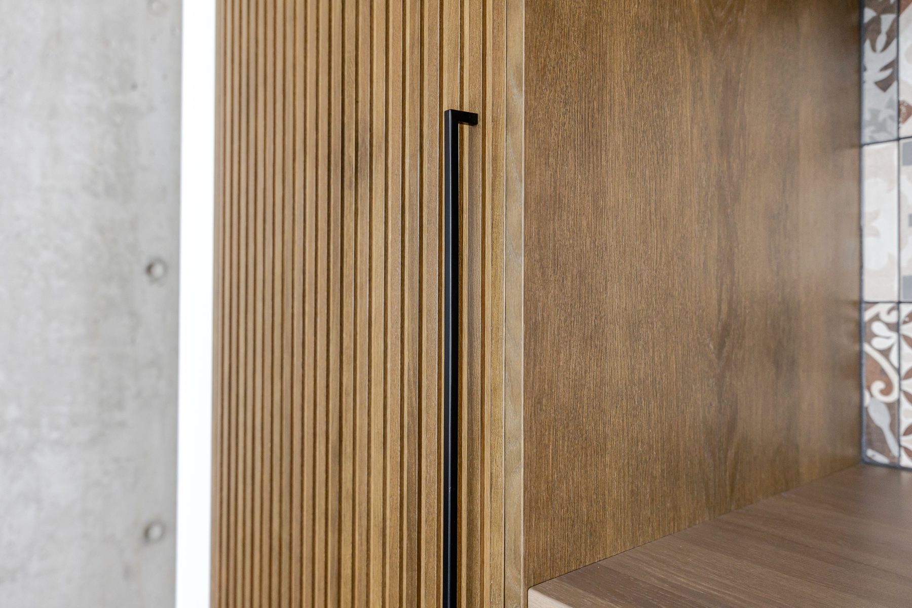 Įmontuojamos rubų spintos