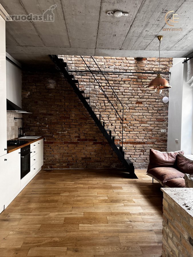 Premium įrengimo loft tipo buto interjeras Kaune