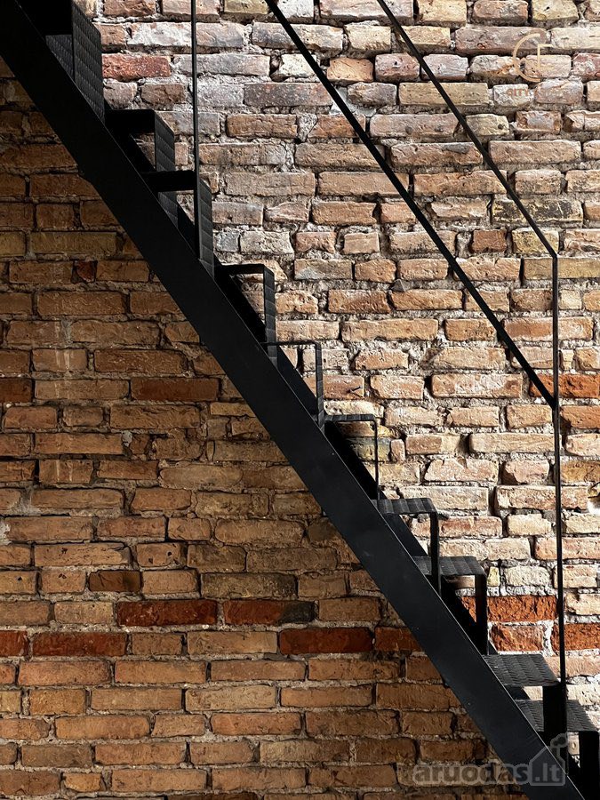 Premium įrengimo loft tipo buto interjeras Kaune
