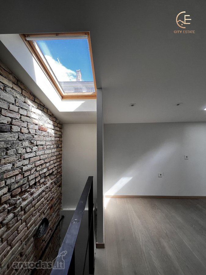 Premium įrengimo loft tipo buto interjeras Kaune