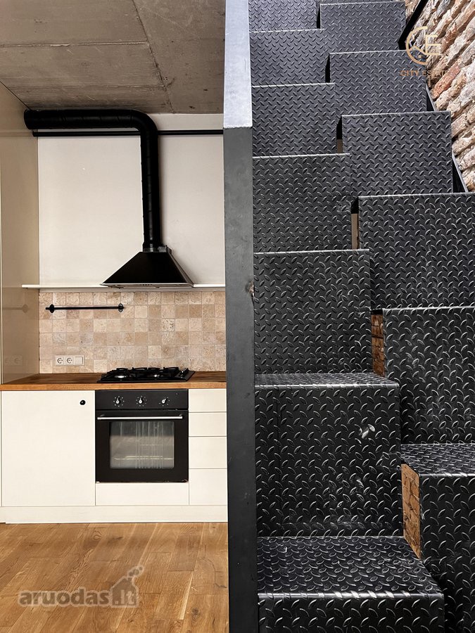 Premium įrengimo loft tipo buto interjeras Kaune